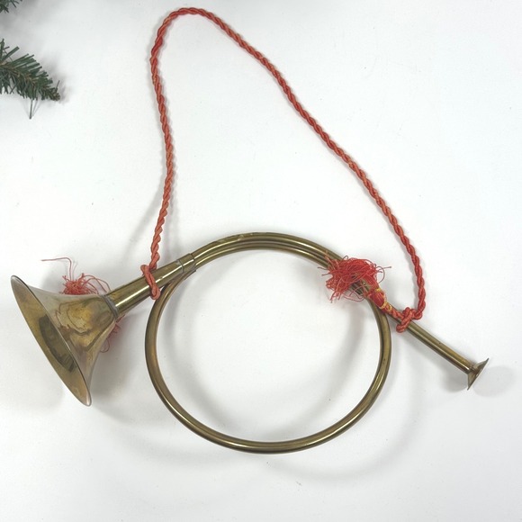 Vintage Other - Vintage Brass French Horn Christmas Medium Brass Instrument Wreath decor 12.5in